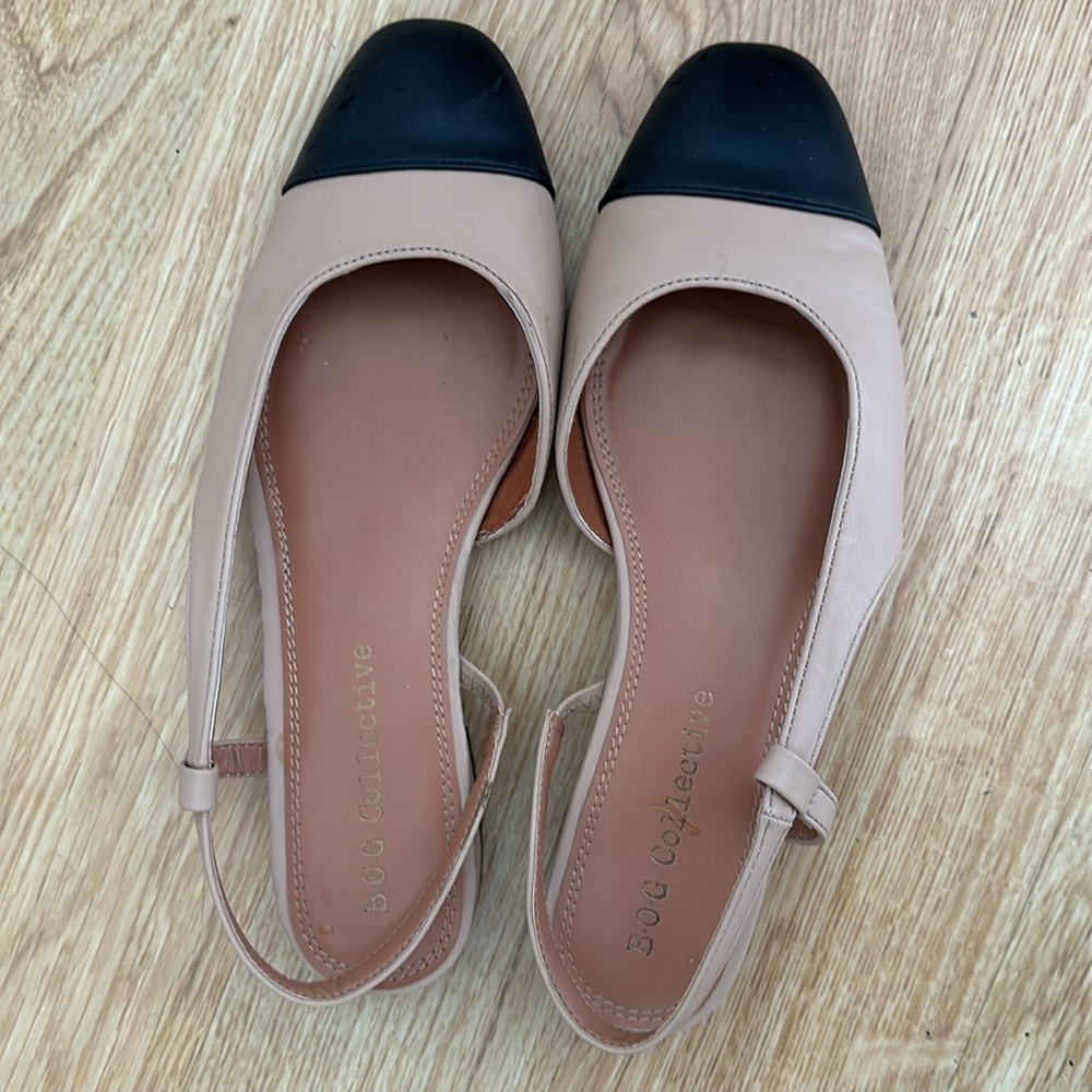 Vici Beige and Black Flats - Picture 7 of 9